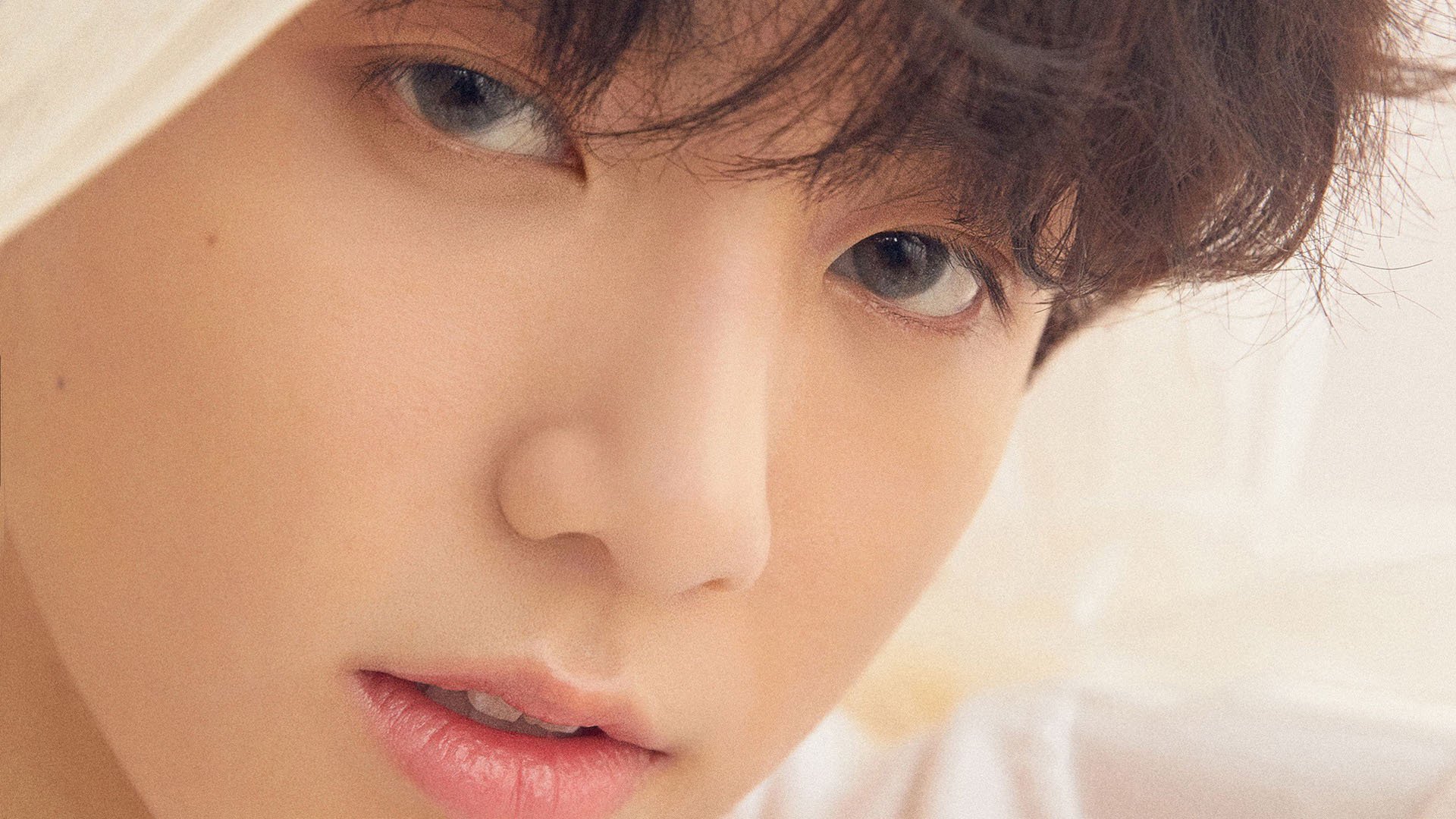 “万众瞩目的季后赛首轮大战,冠军悬念再升级”,季后赛首轮几场