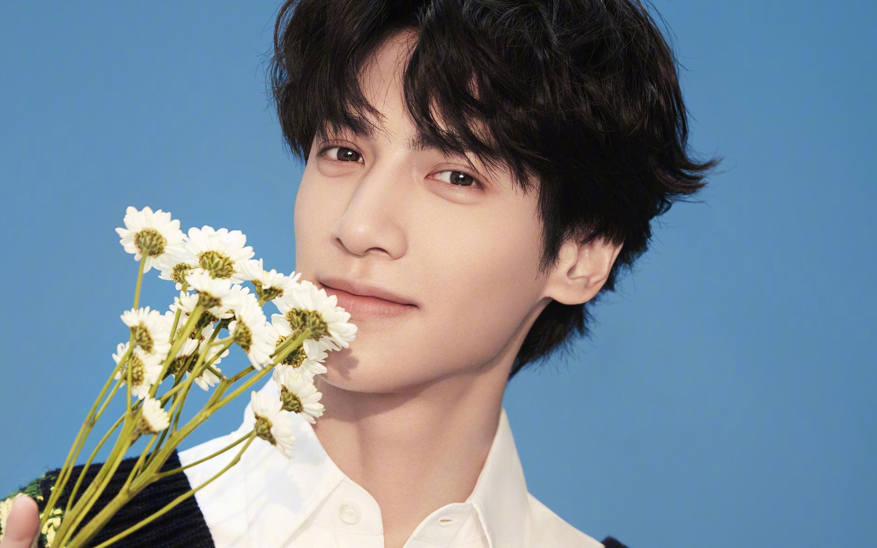 德国女子团体追逐赛选手在决赛中获得铜牌,德国女子突队