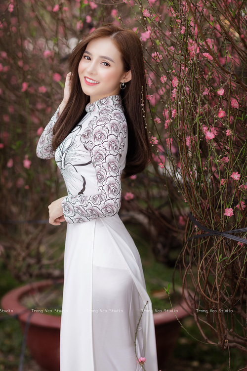 九游网游官网-伊朗队在巴黎奥运会比赛中展现出高效的传球配合，伊朗转播奥运会女子项目