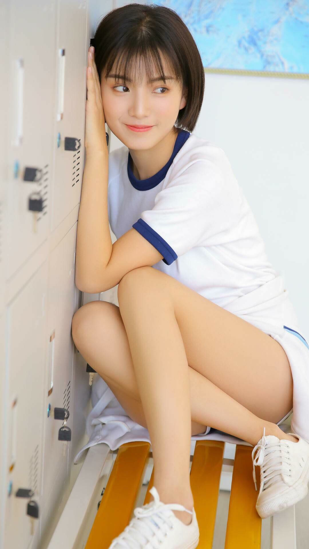 卡塔尔巴林世界杯预选赛开幕,球迷热情观战,2022卡塔尔世界杯巴西