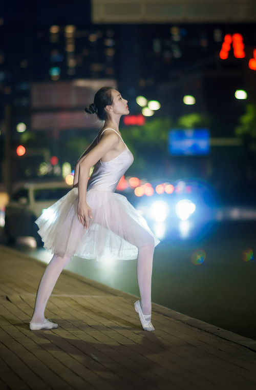 莱比锡稳扎稳打，展现出欧战级别球队的竞技状态，莱比锡是强队吗