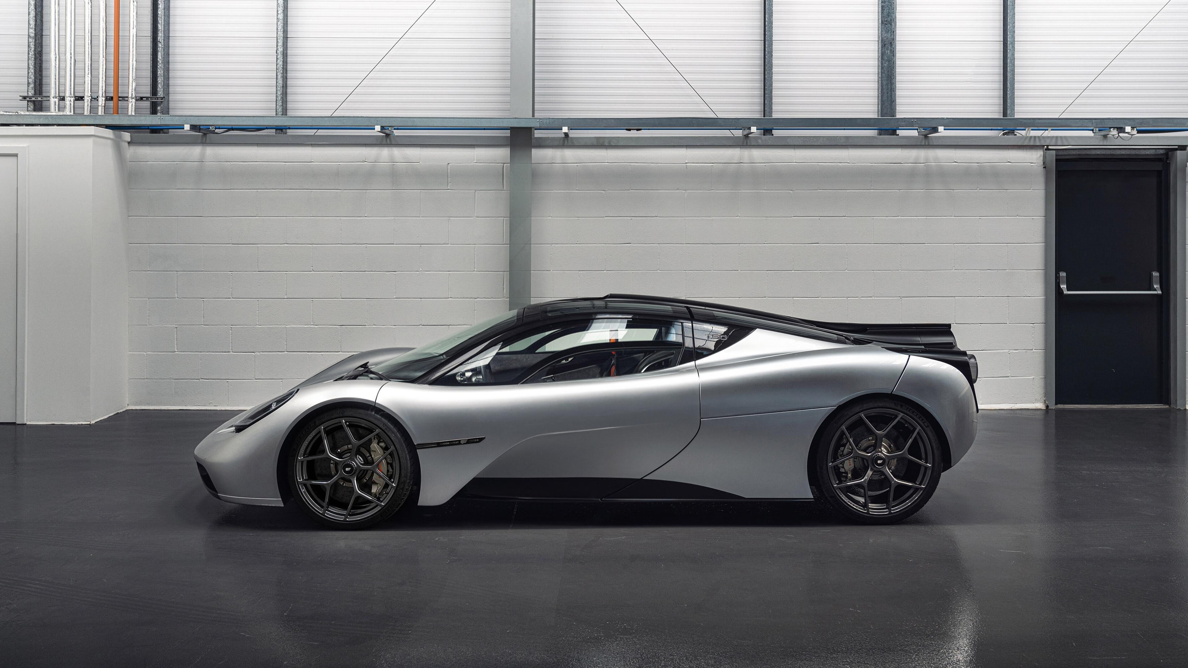 弗兰：全黑队攻防两端的“平衡者”，每次进攻和防守都精准到位