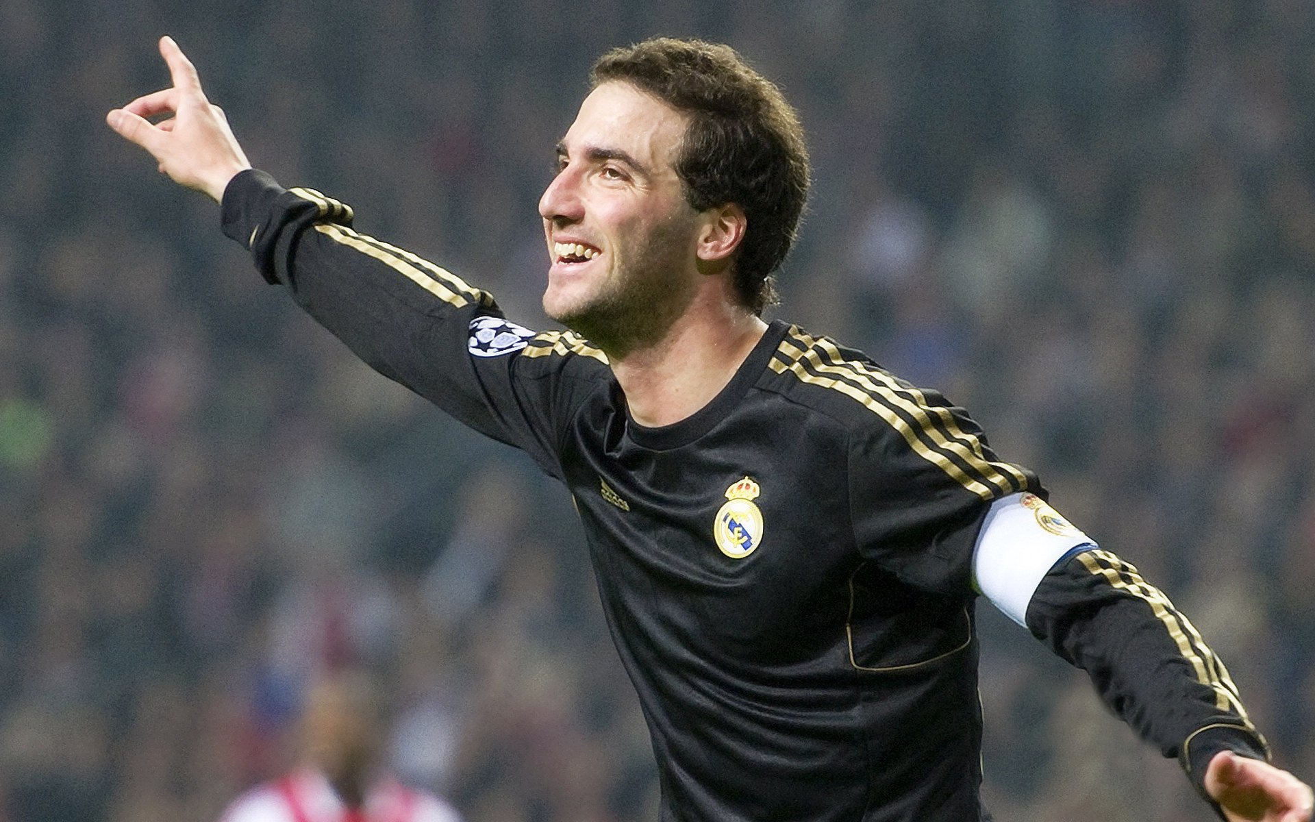 九游官方正版-凯尔·沃克租借加盟AC米兰，未来去向未定，凯尔沃克实力